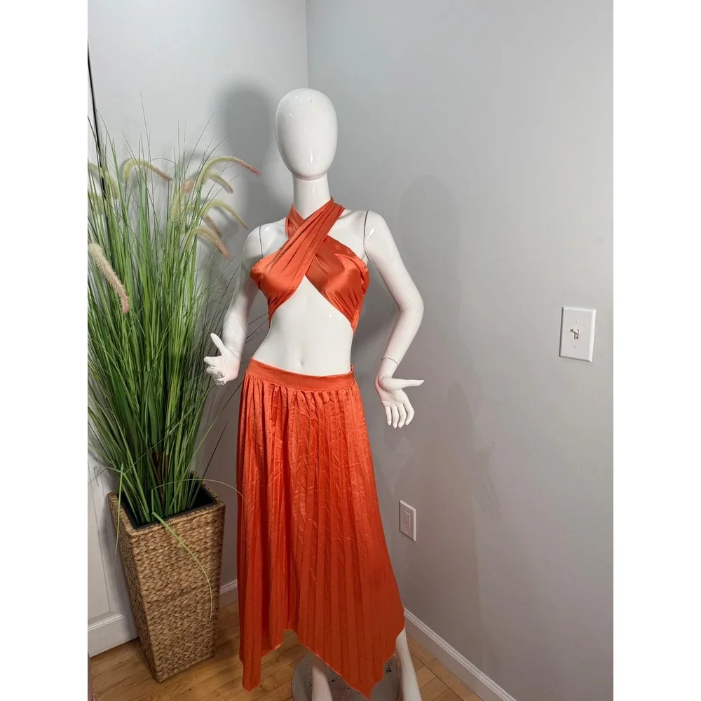 Micas Orange Pleated Two-Piece Halter Skirt Set – Elegant Summer size XL‎